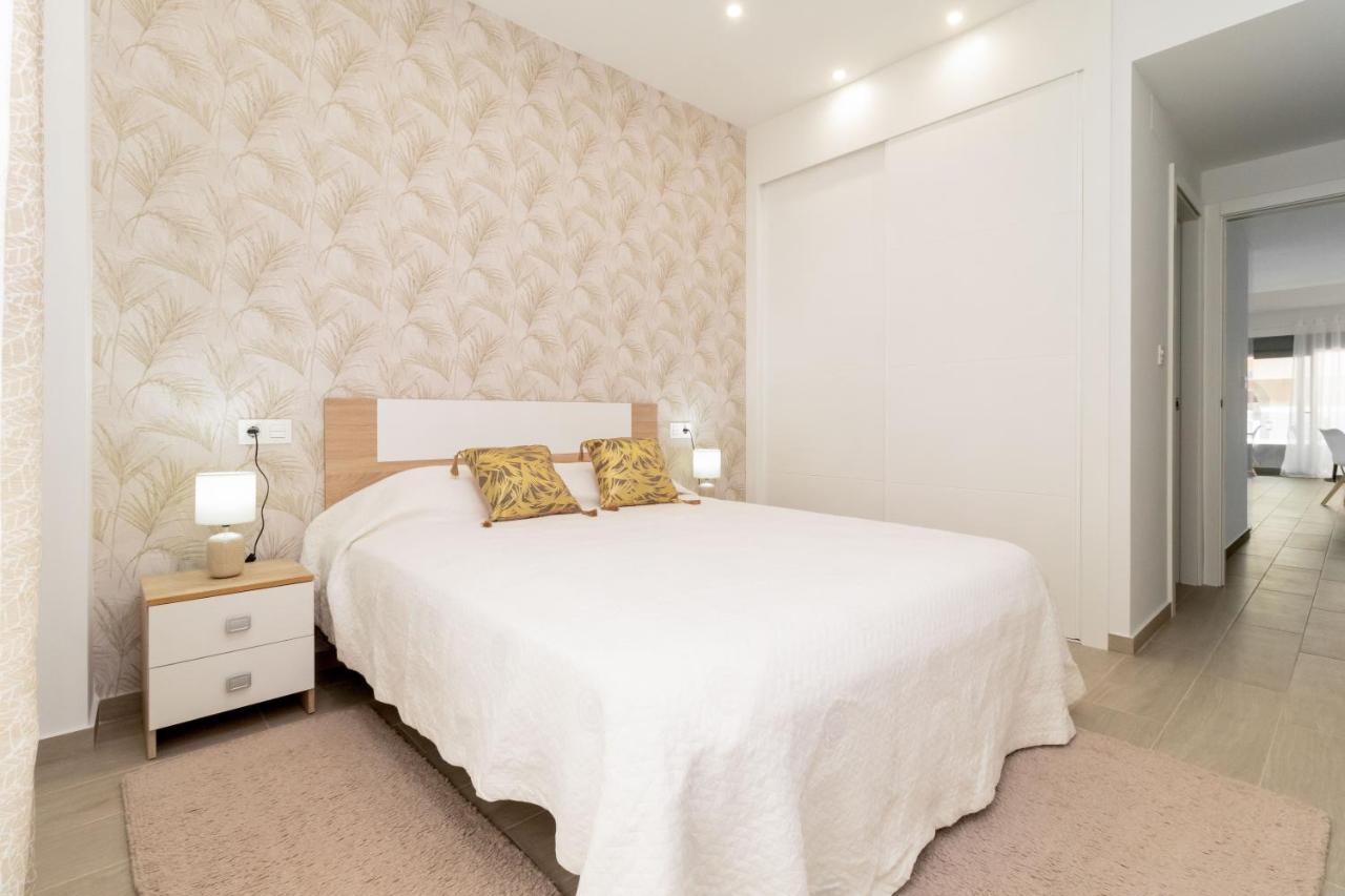 Corazon Del Mar Apartment Torrevieja Bagian luar foto