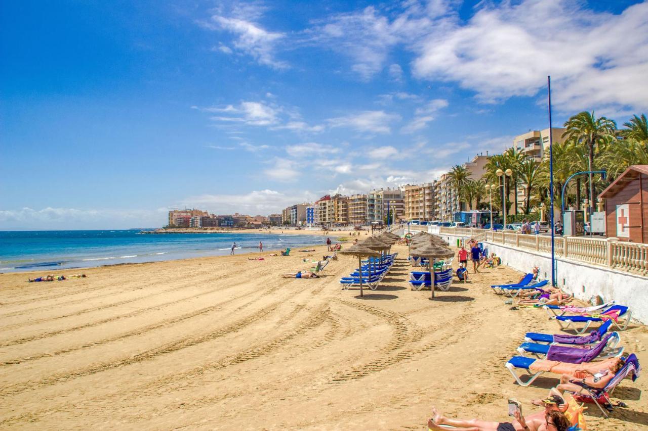 Corazon Del Mar Apartment Torrevieja Bagian luar foto